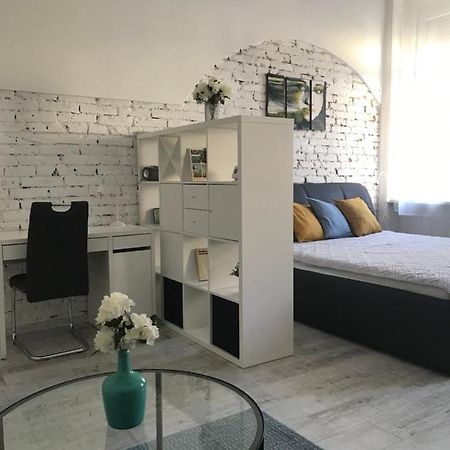 Westend Budapest Luaran gambar